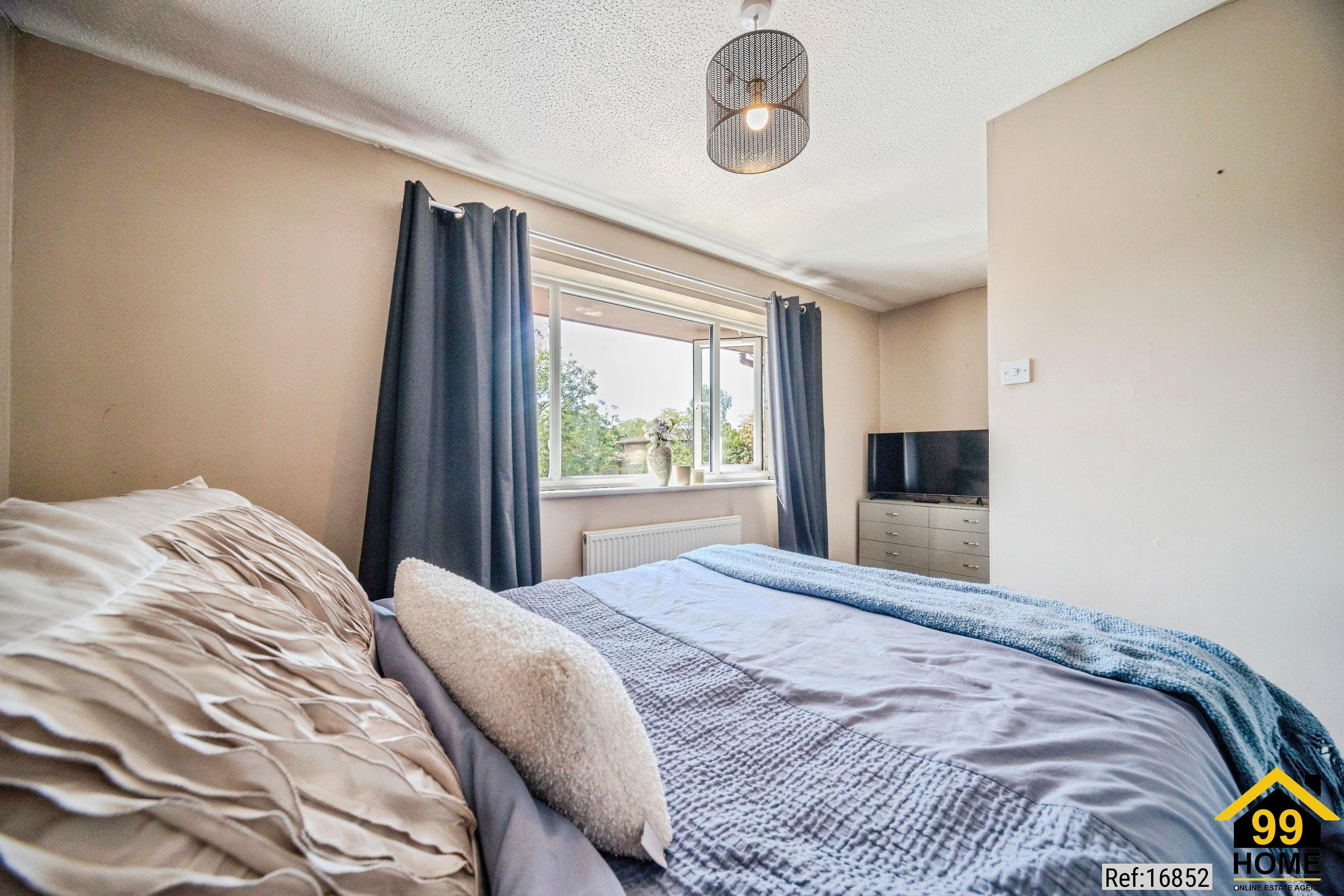 Property Ref-16852