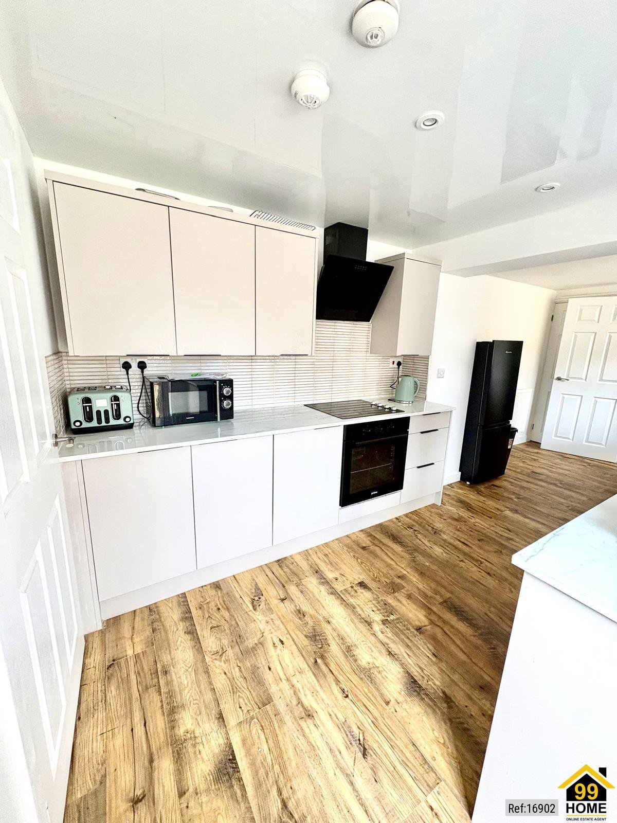 Property Ref-16902