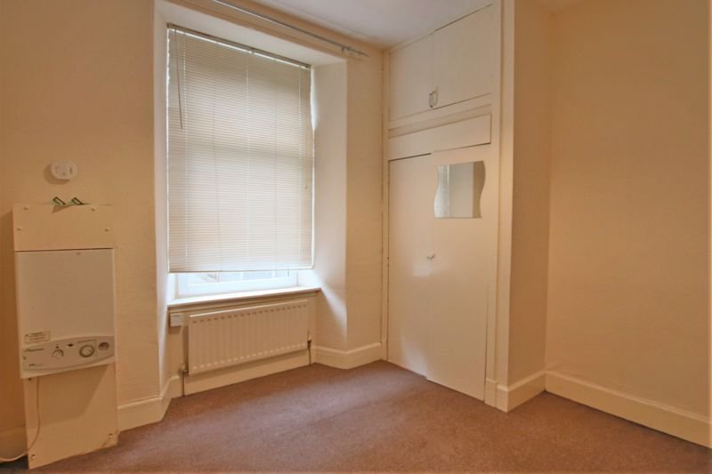 Property Ref-9852