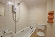 Property Ref-9852