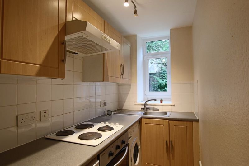 Property Ref-9852
